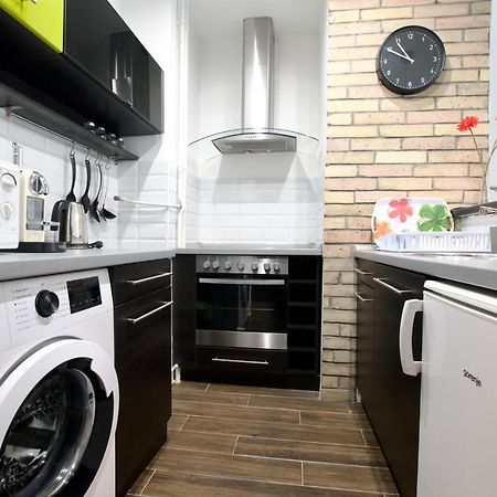 Standard Apartment By Hi5 - Center Of City Center Budapest Exterior foto